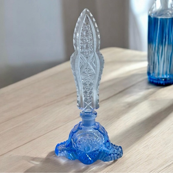 Art Deco Sapphire Czech Crystal Perfume Bottle - Picture 4 of 16